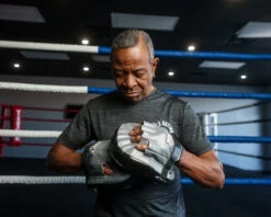 TITLE Boxing Cobra Micro Mitts 3.0 -Boxing Shop CMPM3GRBK 3