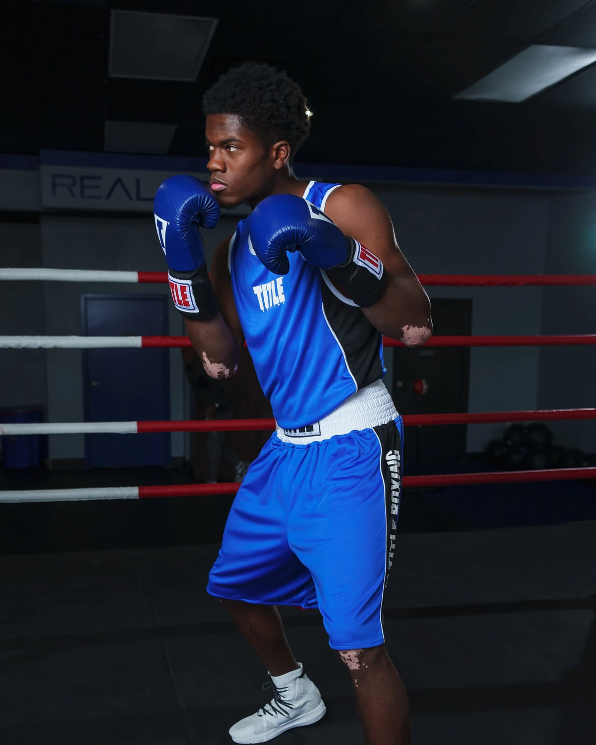 TITLE Boxing Stinger Reversible Amateur Boxing Set 15 TITLE Boxing Stinger Reversible Amateur Boxing Set - Image 14