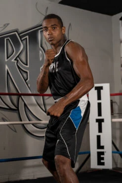 TITLE Boxing Aerovent Elite Amateur Set 8 -Boxing Shop TABS8BK BL