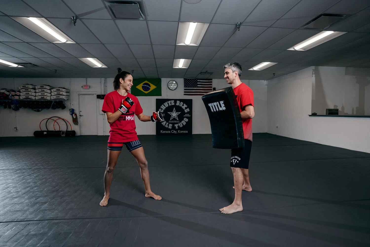 TITLE Boxing Pro Punch Shield 2.0 4 TITLE Boxing Pro Punch Shield 2.0 - Image 2