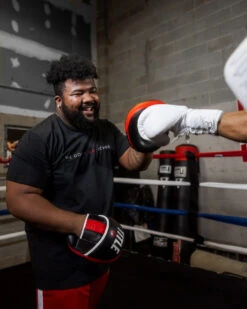 TITLE Boxing Leather Combination Focus Mitts 2.0 -Boxing Shop cbfpm2 bk rd 2 1