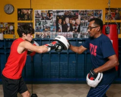 TITLE Boxing Zero-Impact "Rare Air" Punch Mitts 2.0 13 TITLE Boxing Zero-Impact "Rare Air" Punch Mitts 2.0 -Boxing Shop pmzi2 bk 2